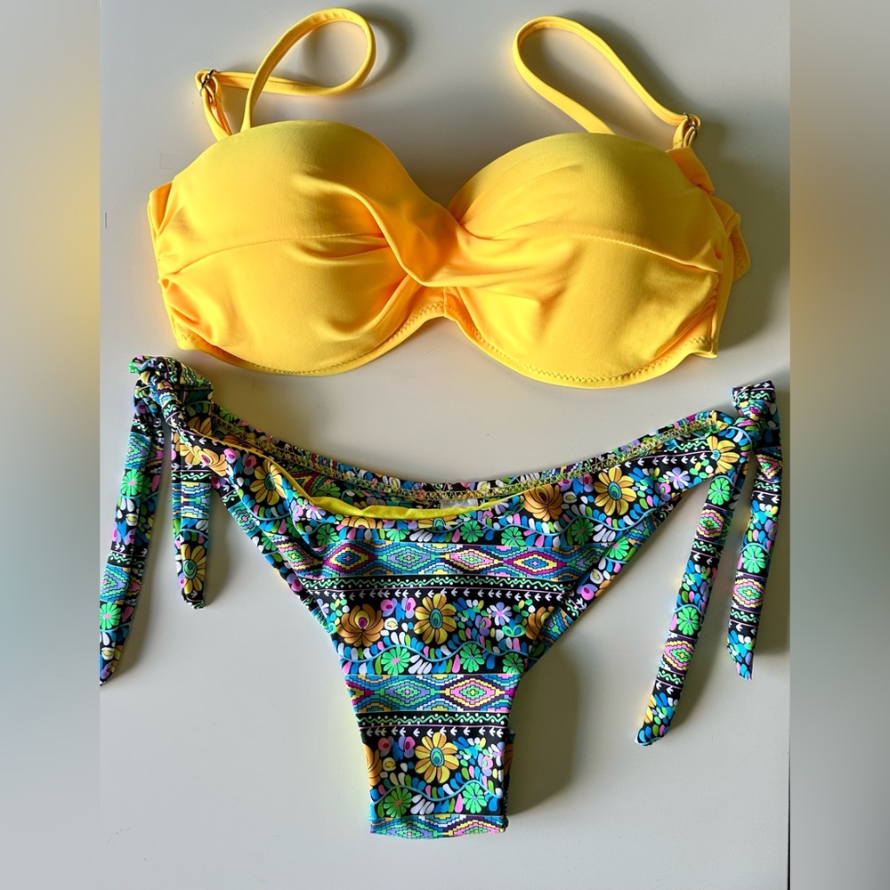 Multicolor Tribal Scrunched Padded Tie Bikini